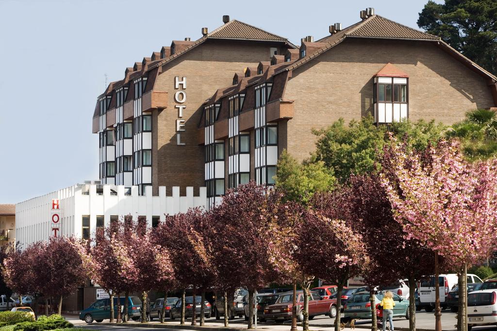 Hotel Txartel Lasarte Oria Exterior photo